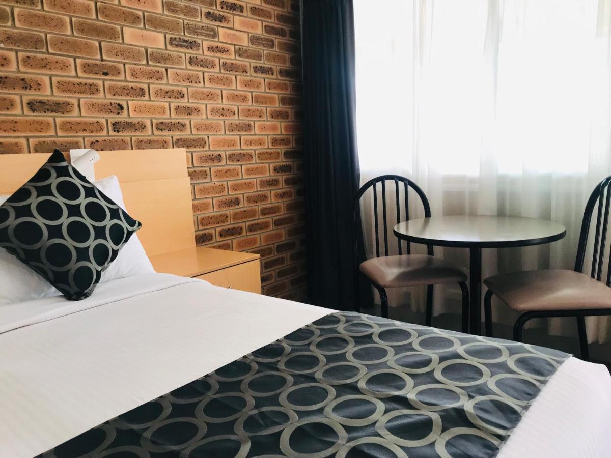 Jumbuck Motor Motel 3*
